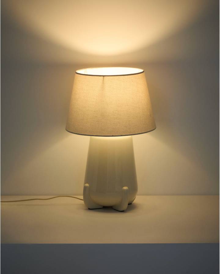 LAMPE DE TABLE ODRA EN CERAMIQUE ECRUE AVEC FINITION BRILLANT