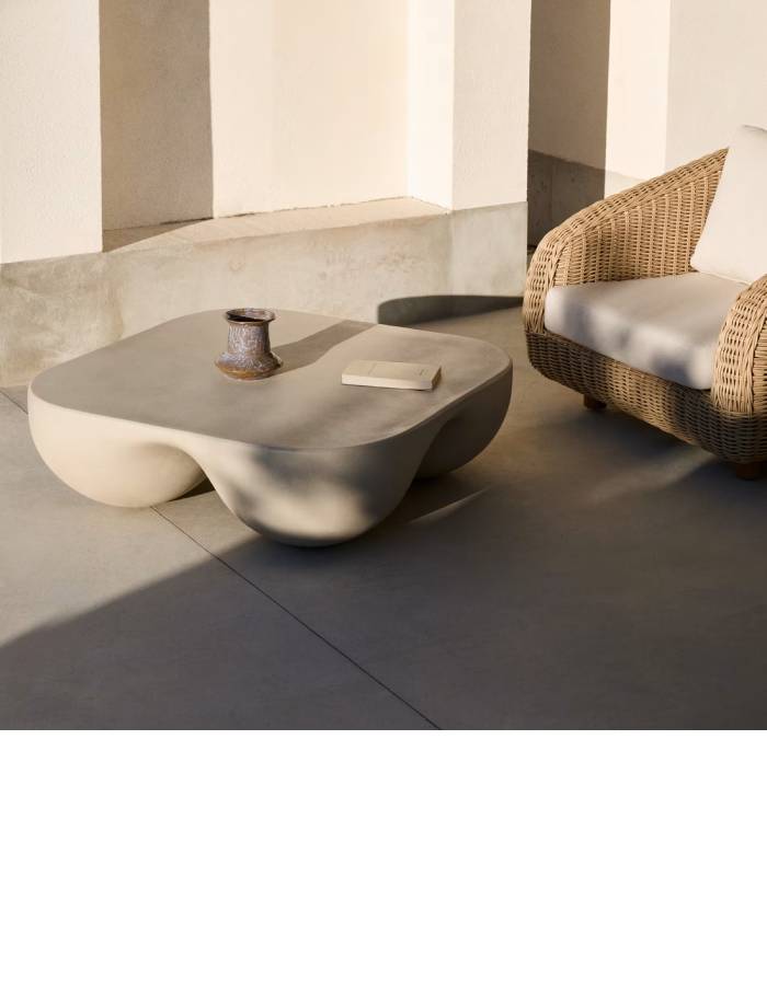 TABLE BASSE COLBA EN POLYSTONE 100 X 100 CM